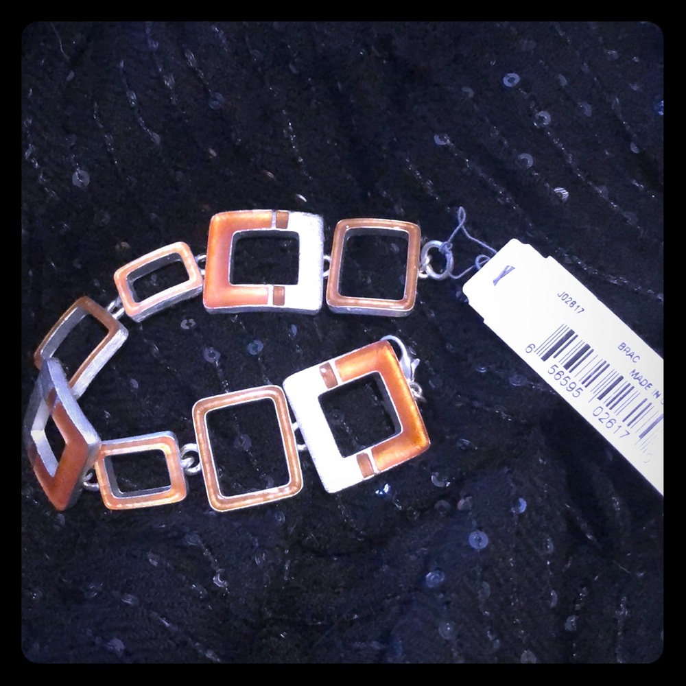Square detail bracelet